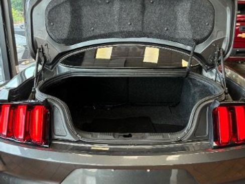 Used 2016 Ford Mustang Premium RWD image 14