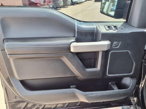 Used 2018 Ford F150 Lariat AWD/4WD image 13
