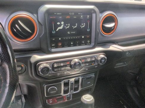 Used 2021 Jeep Gladiator Mojave AWD/4WD image 20