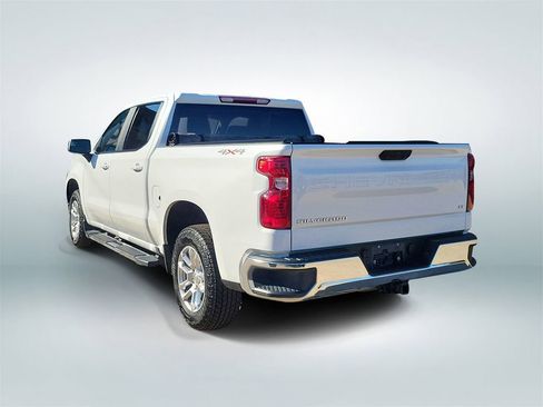 Used 2025 Chevrolet Silverado 1500 LT AWD/4WD image 4