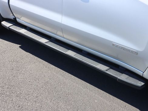 Used 2021 GMC Sierra 1500 Elevation w/ Preferred Package image 9