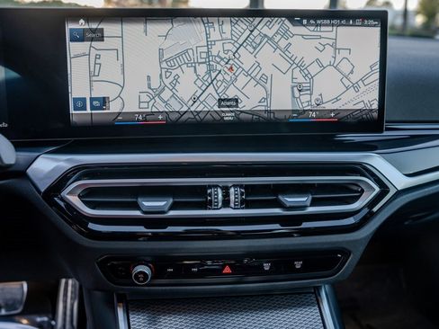 Used 2023 BMW 230i Coupe w/ M Sport Package image 11