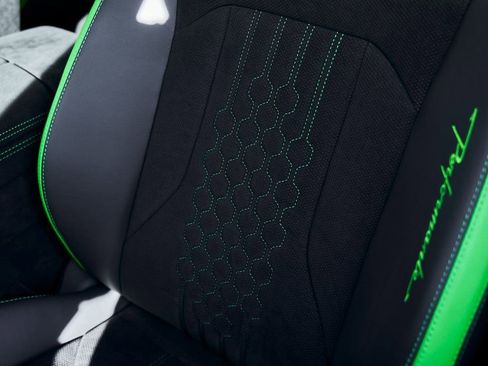 Used 2024 Lamborghini Urus Performante image 59