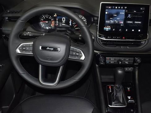 New 2026 Jeep Compass Latitude AWD/4WD image 11