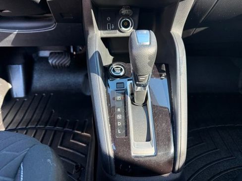 Used 2021 Nissan Kicks S image 21