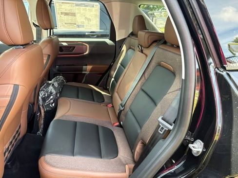 New 2025 Ford Bronco Sport Outer Banks w/ Outer Banks Tech Package+ image 9