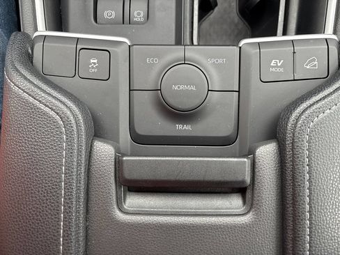 Used 2026 Toyota Grand Highlander AWD Hybrid image 45