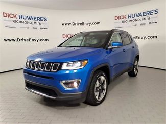 Used 2019 Jeep Compass Limited w/ Safety & Security Group image 1