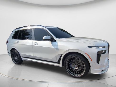 Used 2024 BMW ALPINA XB7 AWD/4WD image 3