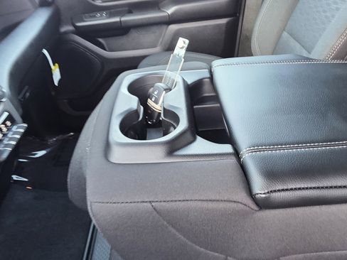 New 2026 RAM 1500 Express image 14