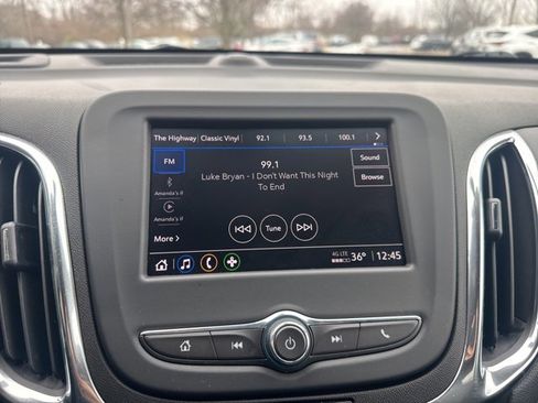 Used 2023 Chevrolet Equinox LT image 22