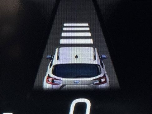 Used 2025 Subaru Crosstrek 2.0i Premium image 20