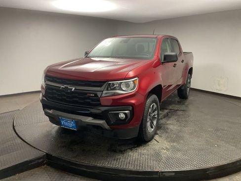 Certified 2022 Chevrolet Colorado Z71 w/ Safety Package image 3