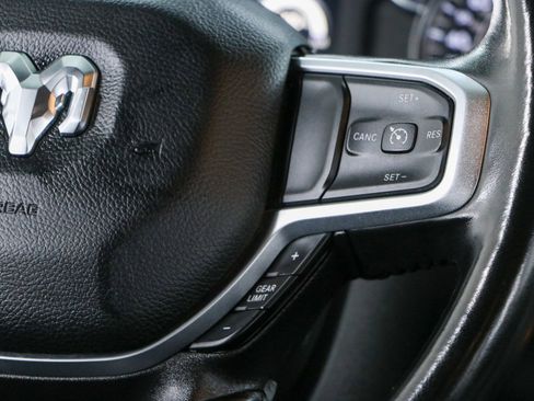 Used 2024 RAM 2500 Big Horn AWD/4WD image 15