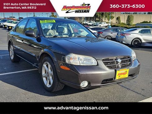 Used 2000 Nissan Maxima SE image 7