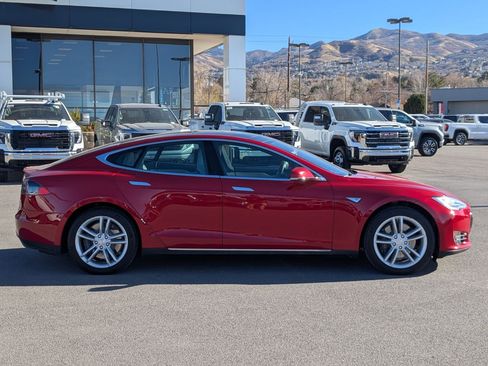 Used 2015 Tesla Model S 85D image 6