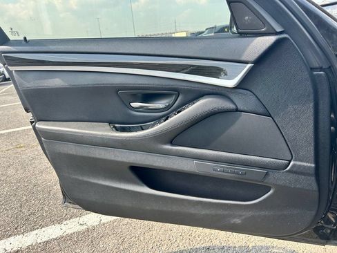 Used 2012 BMW 550i xDrive Sedan AWD/4WD image 20