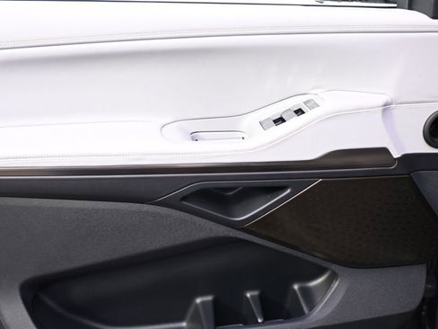 New 2026 Lincoln Navigator Black Label image 23