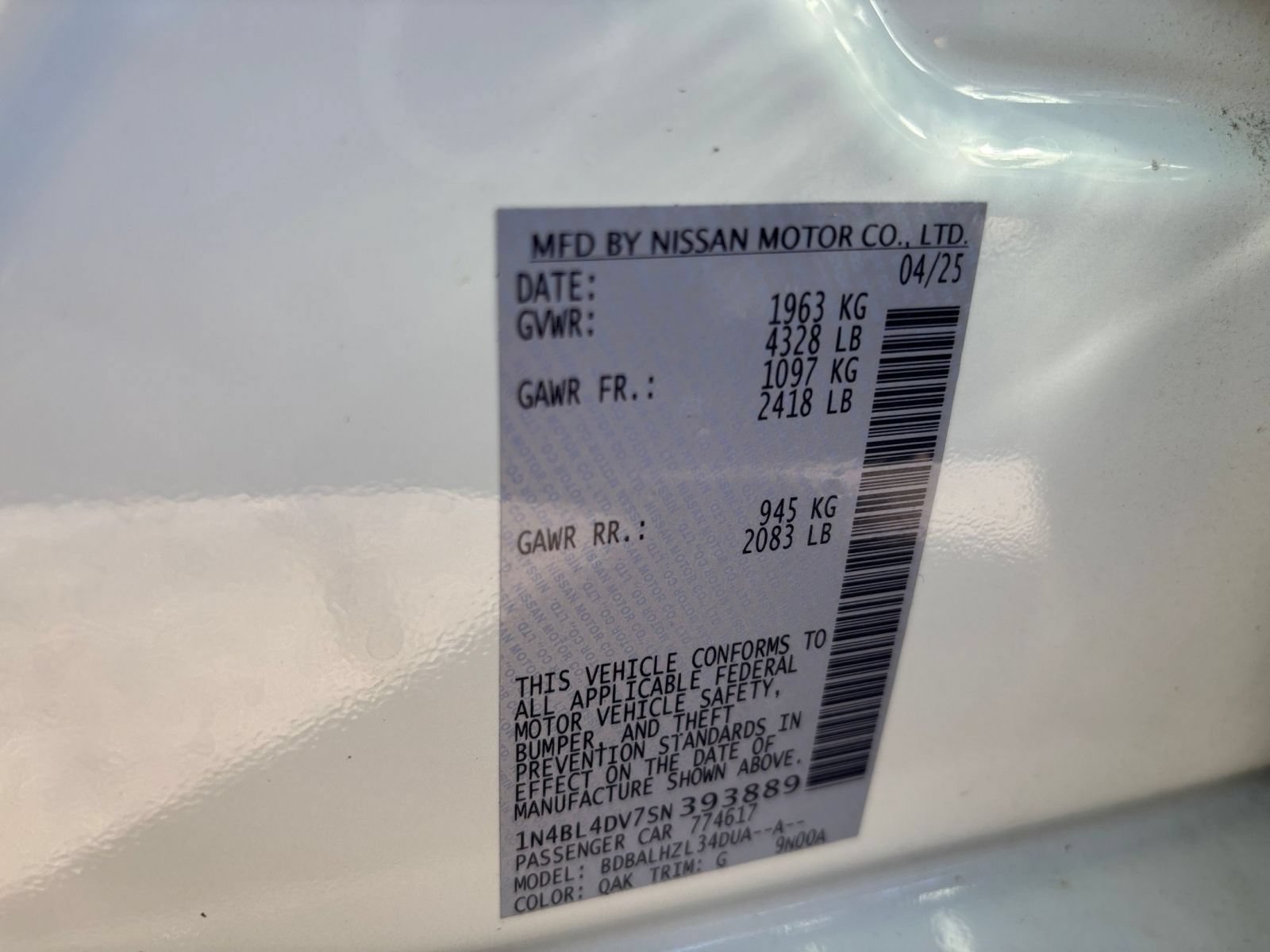 Used 2025 Nissan Altima 2.5 SV FWD image 29