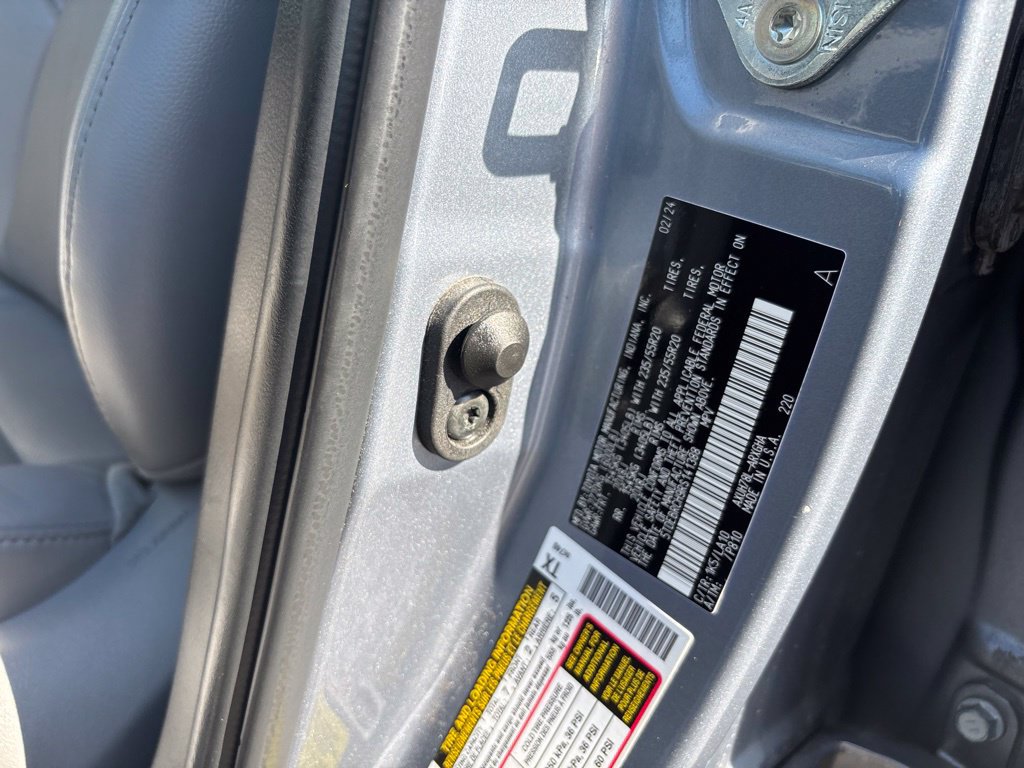 Used 2024 Toyota Highlander Platinum AWD/4WD image 22