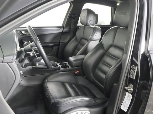 Used 2022 Porsche Macan GTS w/ Premium Package Plus image 31