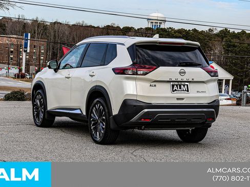 Used 2023 Nissan Rogue SL w/ SL Premium Package AWD/4WD image 8