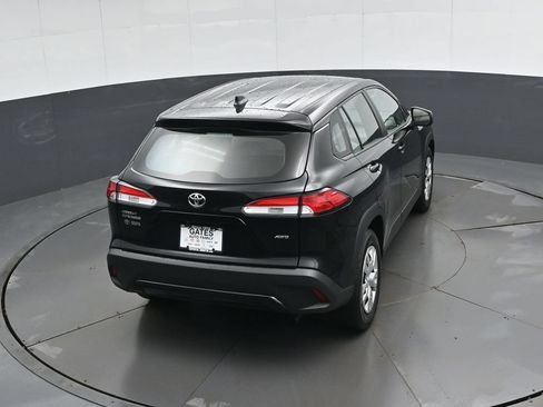 Used 2024 Toyota Corolla Cross L AWD/4WD image 42