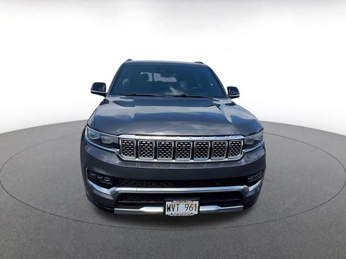 Used 2023 Jeep Grand Wagoneer Series II AWD/4WD image 4