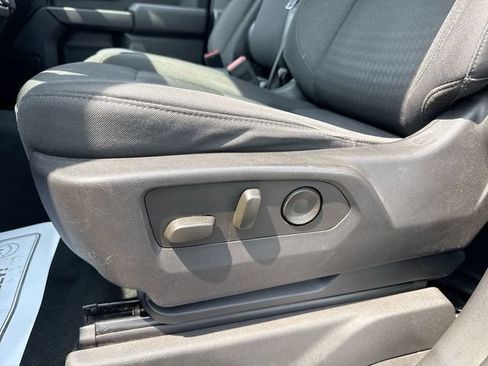 Used 2023 Chevrolet Silverado 1500 Custom AWD/4WD image 12