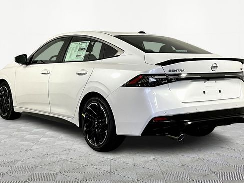New 2026 Nissan Sentra SR FWD image 4
