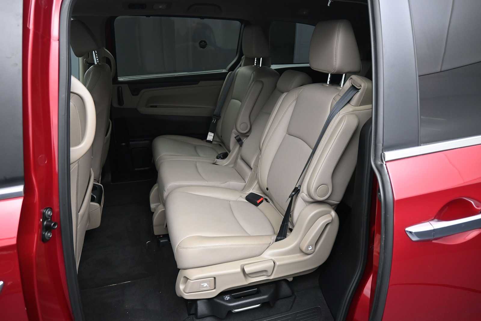 Certified 2024 Honda Odyssey EX-L image 23
