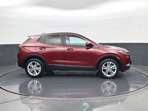Used 2023 Buick Encore GX Preferred w/ Cold Weather Comfort Package FWD image 4