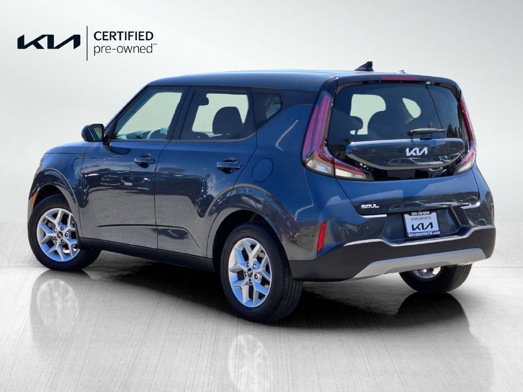 Certified 2023 Kia Soul LX w/ LX Technology Package FWD image 6