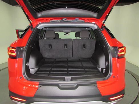 Used 2024 Chevrolet Blazer LT image 27