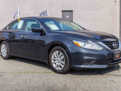 Used 2018 Nissan Altima 2.5 S w/ S Convenience Package