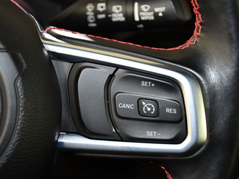 Used 2021 Jeep Wrangler Unlimited Rubicon image 23