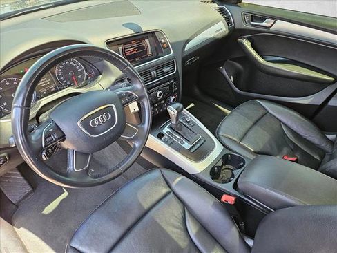 Used 2016 Audi Q5 2.0T Premium AWD/4WD image 12