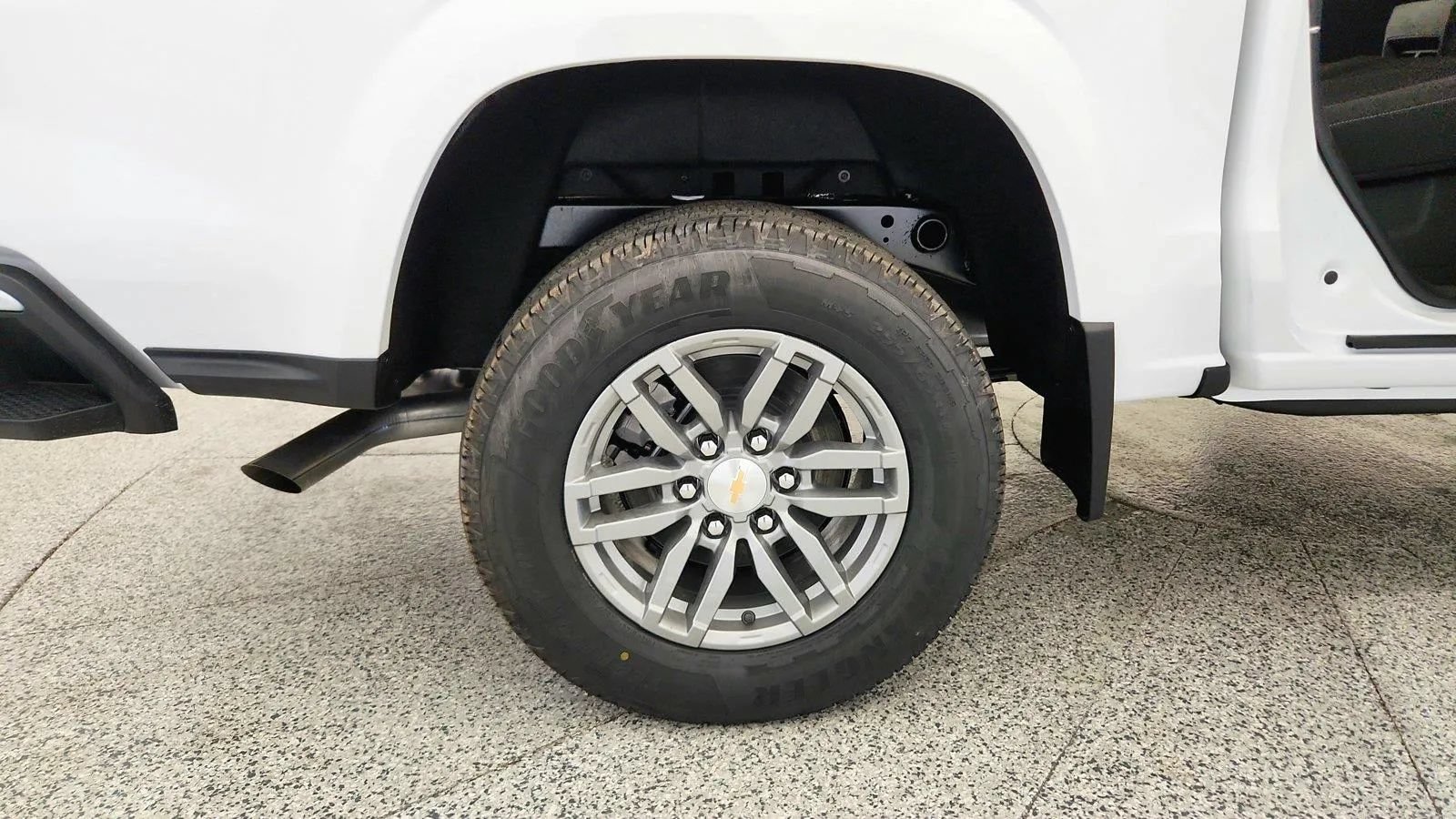 New 2026 Chevrolet Colorado LT w/ Advanced Trailering Package AWD/4WD image 32