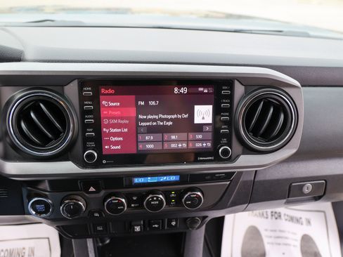Certified 2023 Toyota Tacoma TRD Off-Road image 20