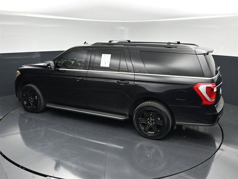 Used 2020 Ford Expedition Max XLT w/ Equipment Group 202A AWD/4WD image 26