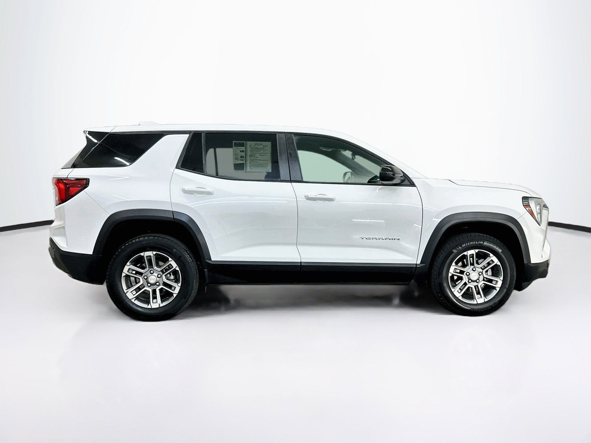 Used 2025 GMC Terrain Elevation AWD/4WD image 10