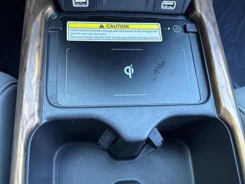 Used 2020 Honda CR-V Touring image 26