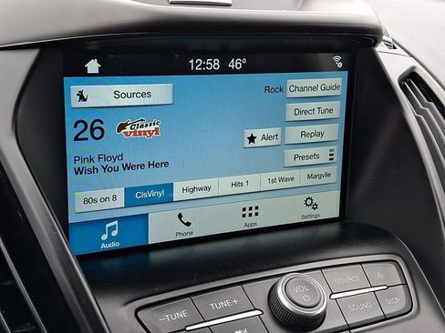 Used 2017 Ford Escape SE w/ Equipment Group 201A image 18