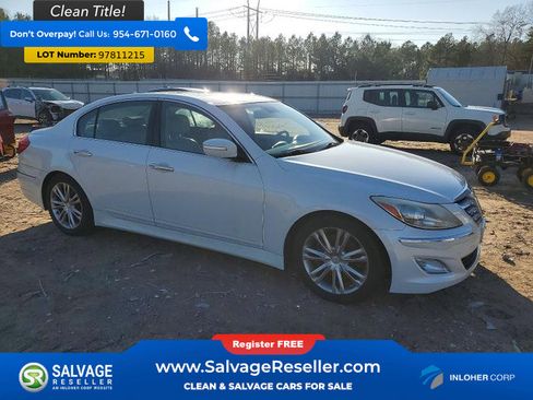 Used 2013 Hyundai Genesis 3.8 w/ Premium Pkg RWD image 5