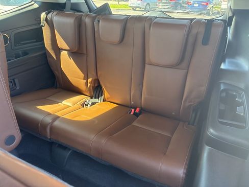 Used 2023 Subaru Ascent Touring image 12