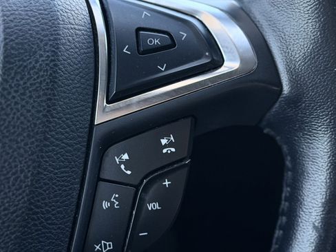 Used 2018 Ford Fusion SE w/ Equipment Group 602A FWD image 20