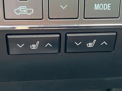 Used 2020 Toyota Tundra TRD Pro AWD/4WD image 17