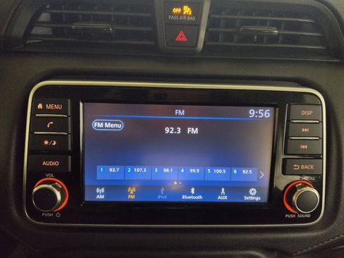 Used 2025 Nissan Versa S w/ Trunk Package FWD image 25