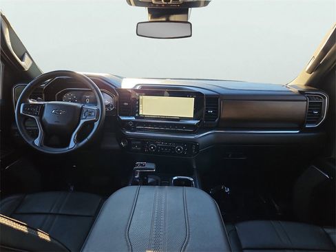 Used 2024 Chevrolet Silverado 1500 High Country w/ Midnight Edition image 11