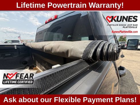 Used 2017 GMC Sierra 2500 SLE w/ Suspension Package, Off-Road AWD/4WD image 49